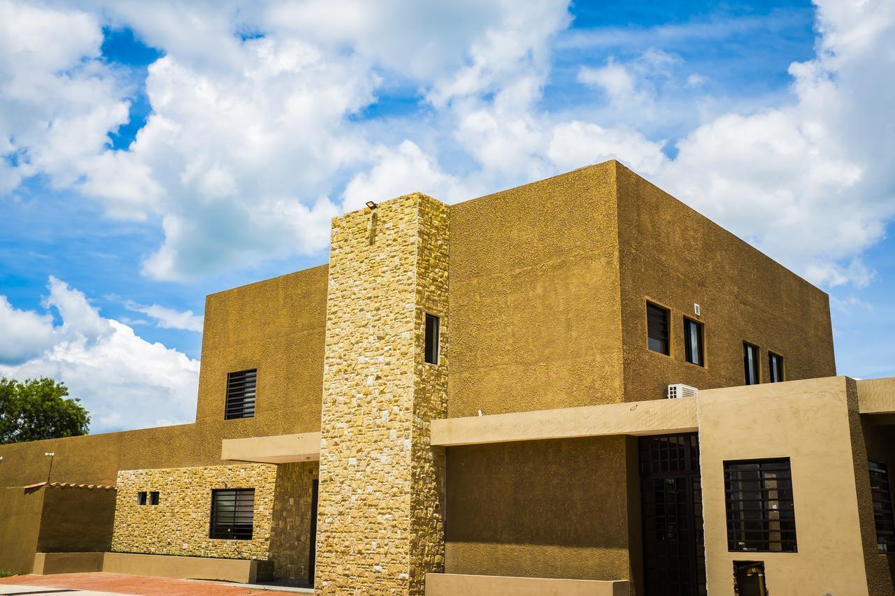 El Suto-Aparthotel San Jose de Chiquitos Екстер'єр фото